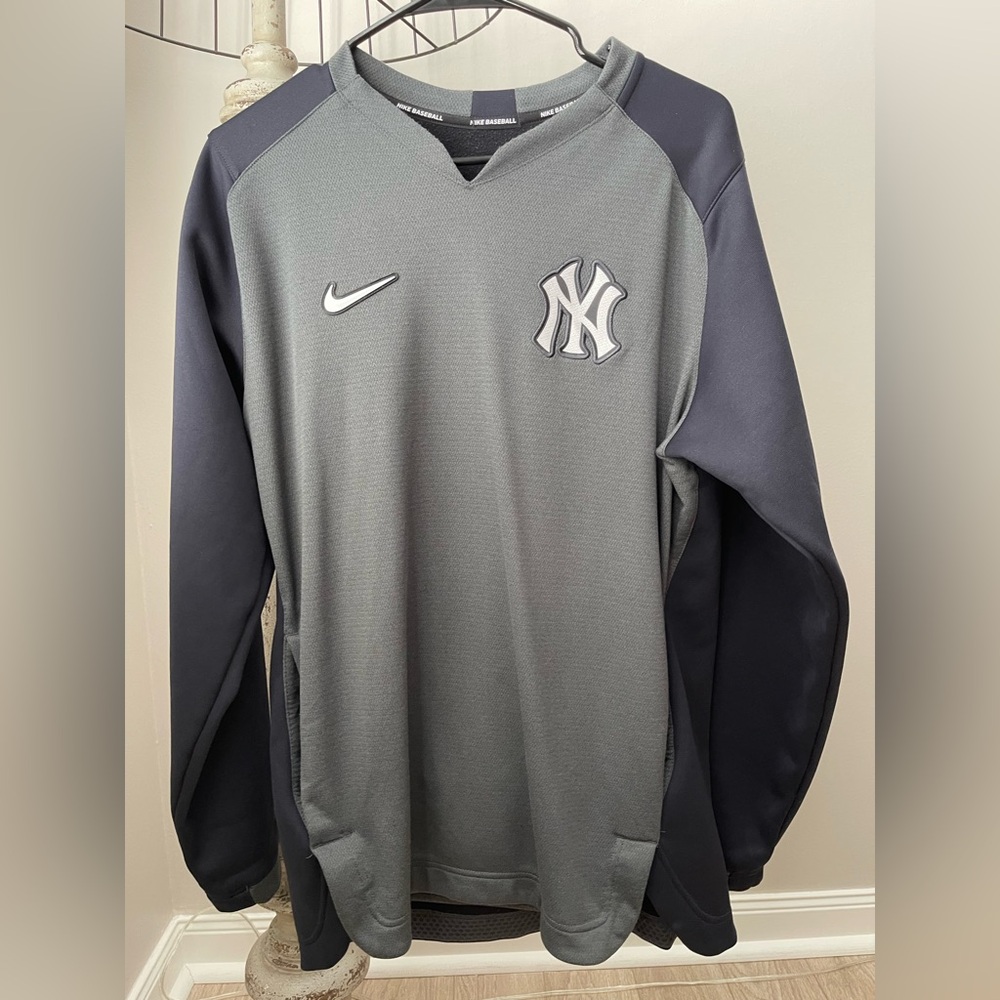 NY Yankees Nike Charcoal/Navy Authentic Collection Dri-Fit Thermal Pullover Sz.M